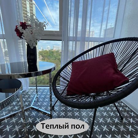 Apartamento King - Size Odesa Exterior foto