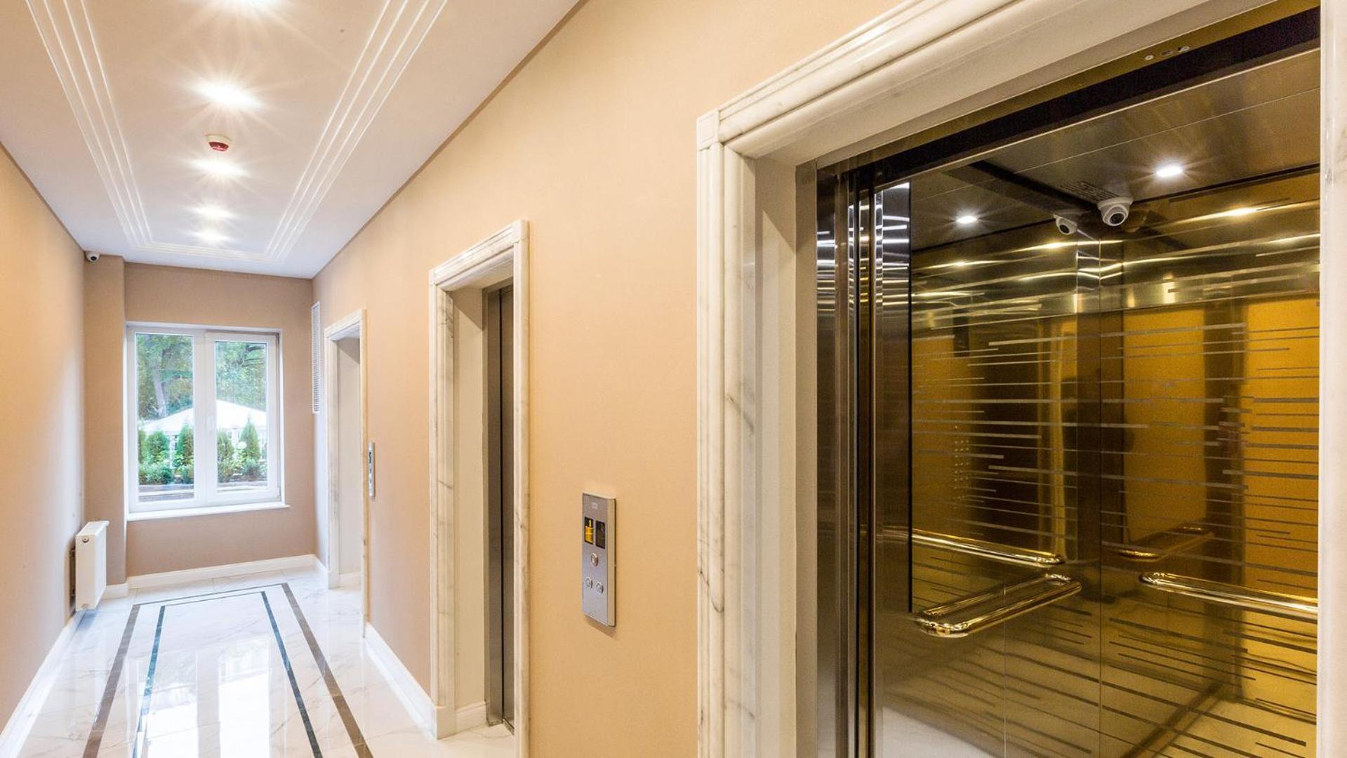 Apartamento King - Size Odesa Exterior foto